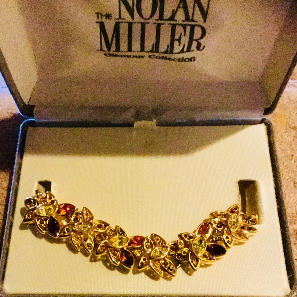 NWOT Nolan Miller Bracelet!